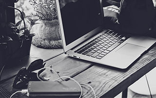 金融特派员视频文案怎么写比较好，解锁流量密码，金融特派员视频文案这样写，专业又吸睛